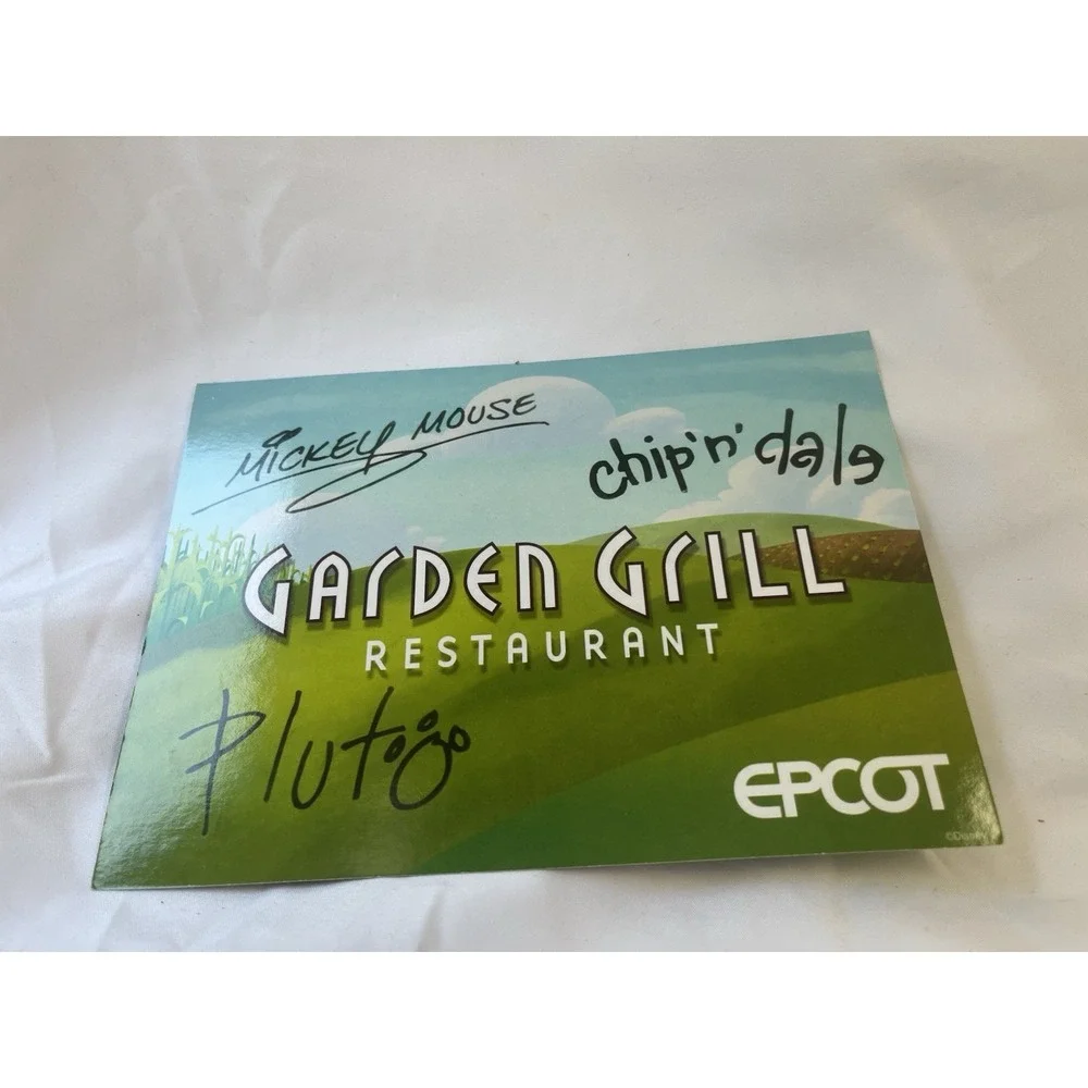 Disney‎ Autograph Card Lot Mickey Halloween EPCOT Chef Mickey Signed